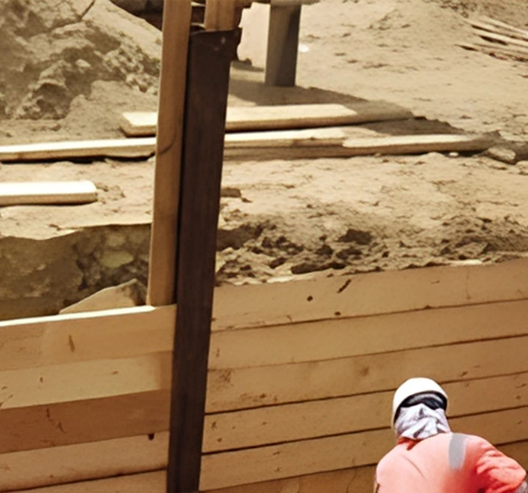 Shoring  Wooden & H Beam Shoring